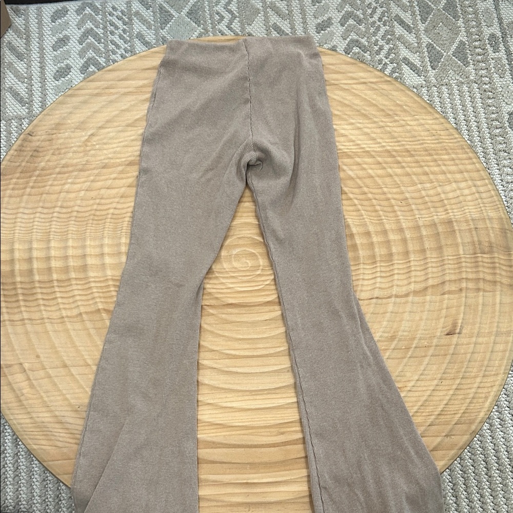 Zara Beige Ribbed Pants - Picture 5 of 5